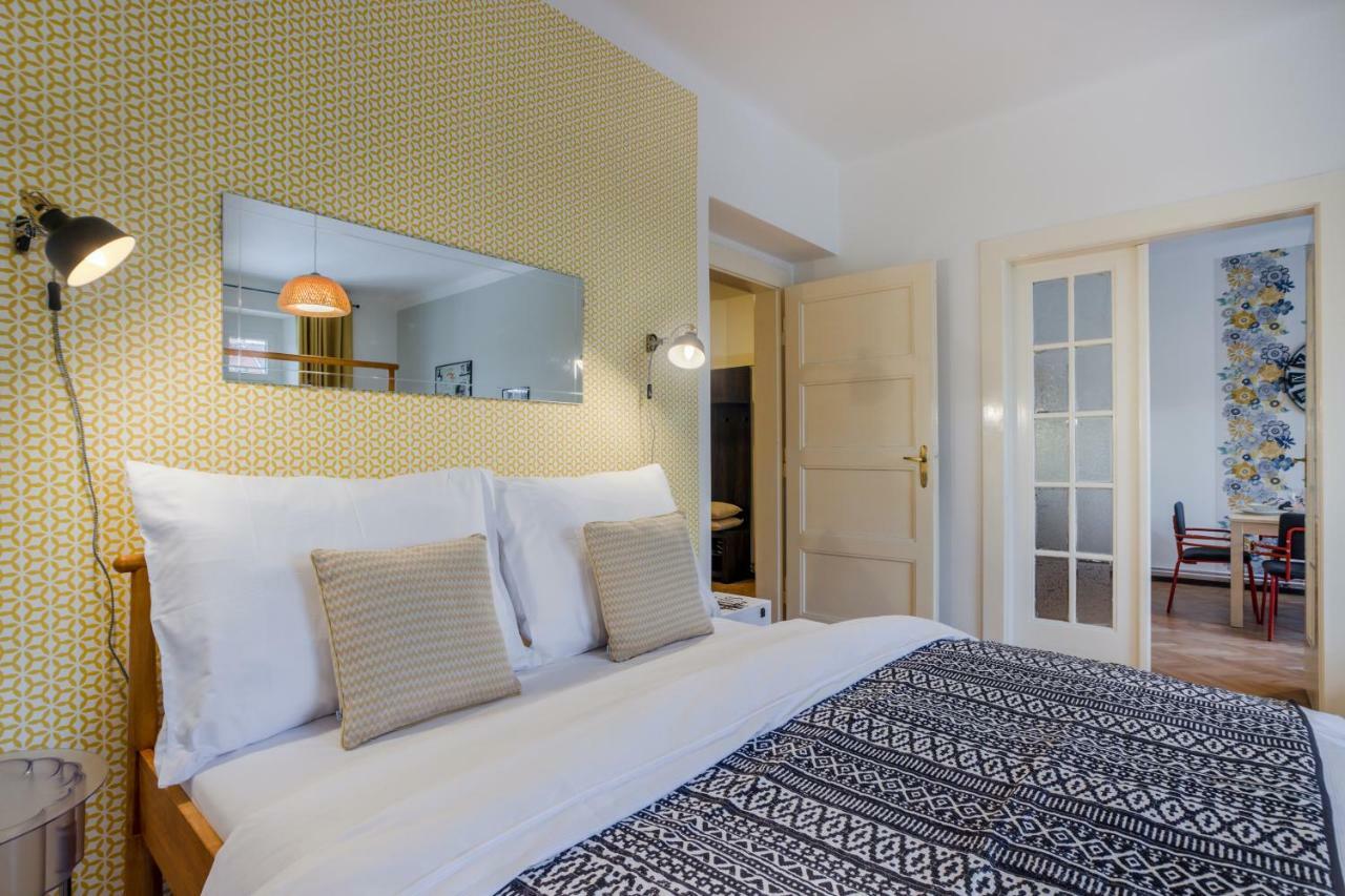 Apartment With Sunny Garden By Michal&friends Prag